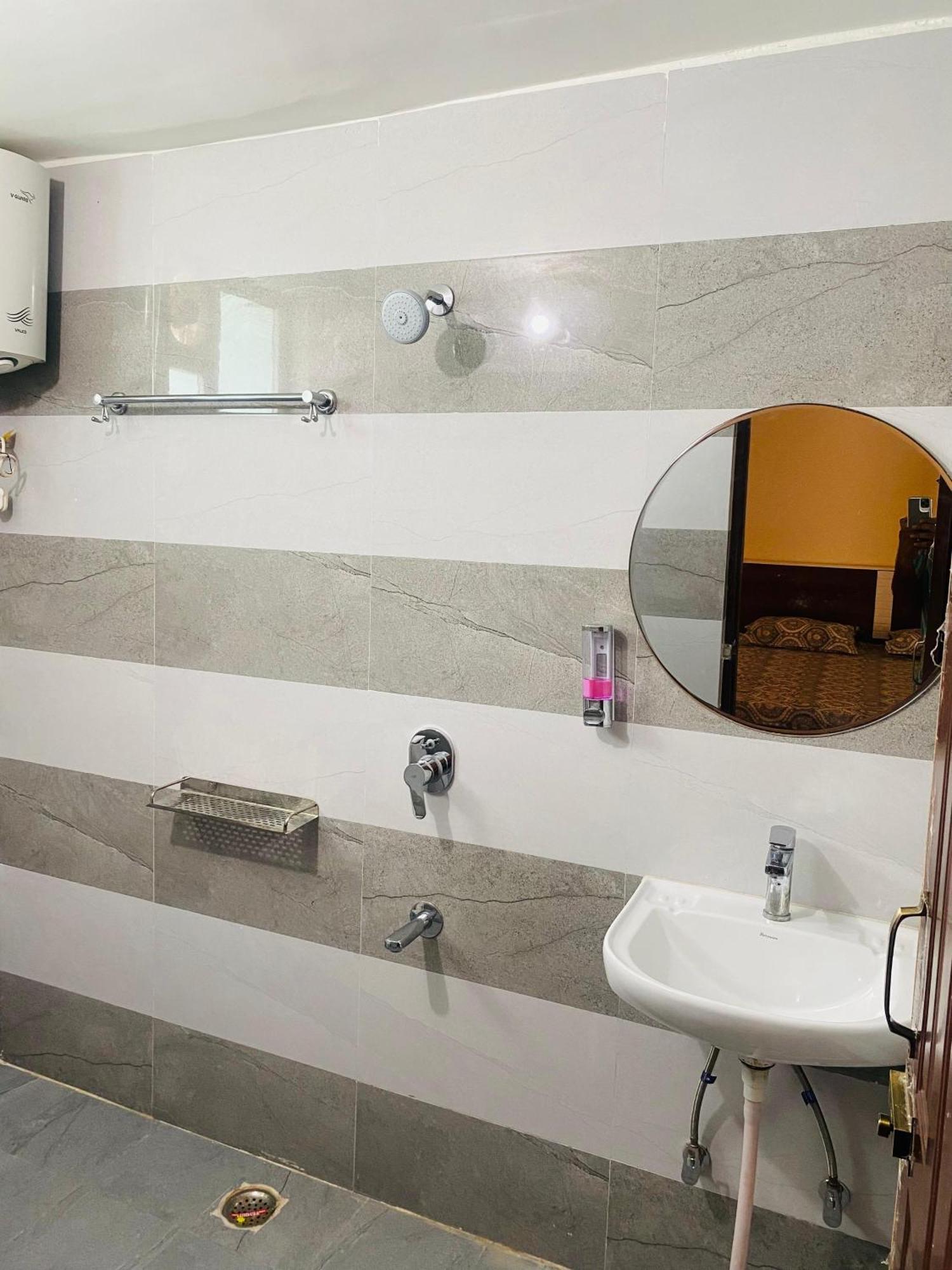 Agauri Apartment Varanasi